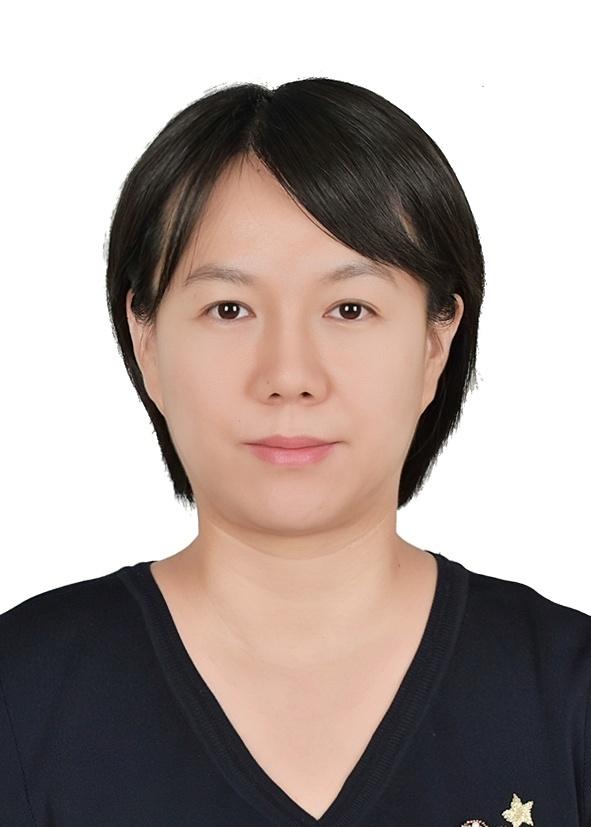 梁炜.jpg